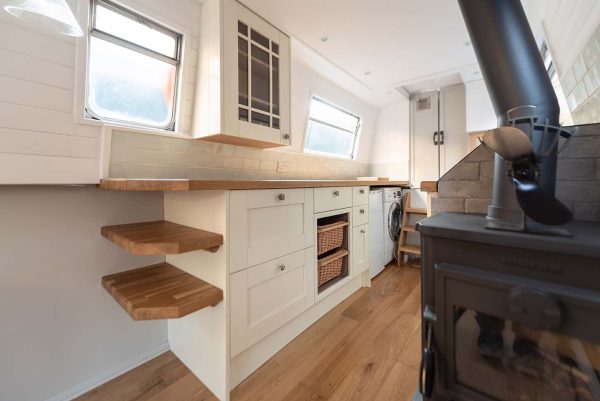 CD14984HDR1600x401 Cluett Carpentry Country Kitchen