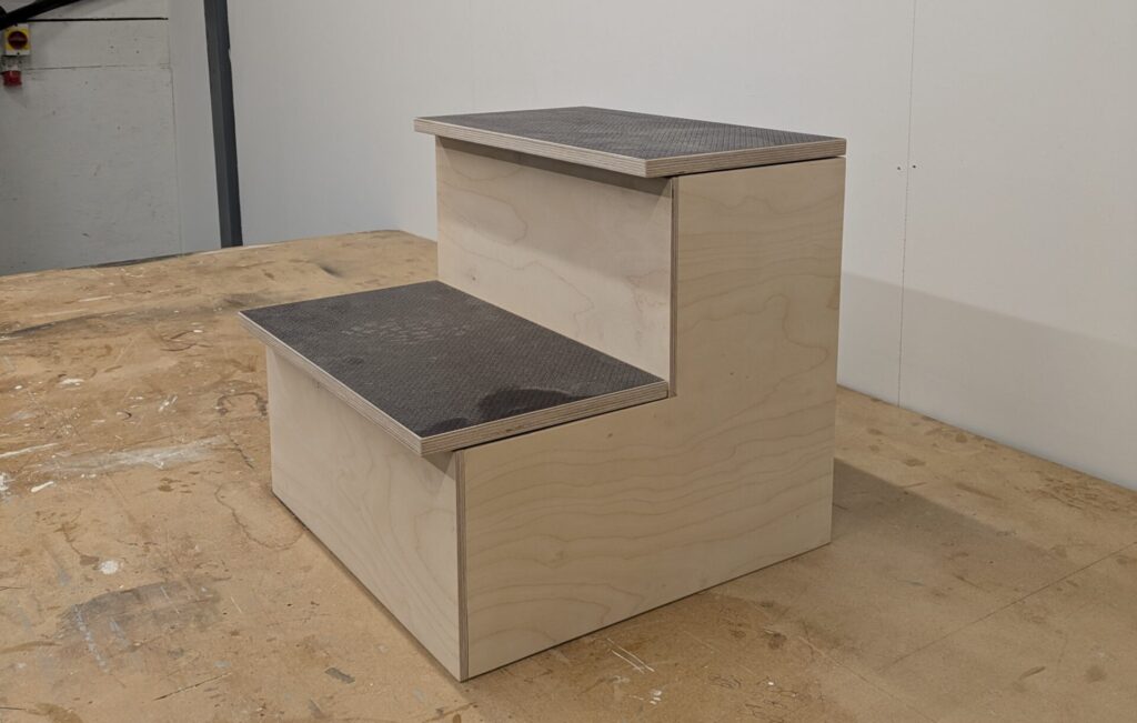 2 step storage steps